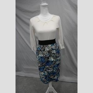 NY&Co XS Cream Knit Sweater 3/4 sleeve, detailing on neck